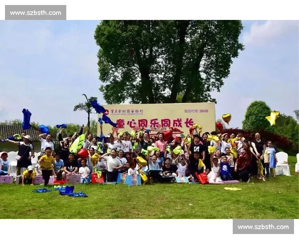 沈阳萌宝爬行大赛欢乐开赛见证成长瞬间亲子同乐活力满城共享温馨时刻